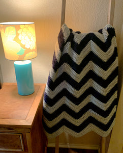 Navy/Light Grey Chevron Couch Blanket